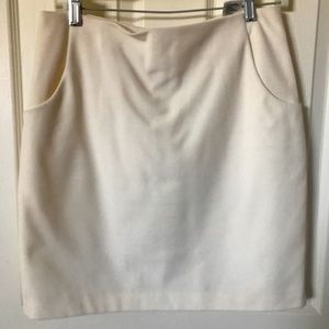 H&M skirt with front pockets back zipper